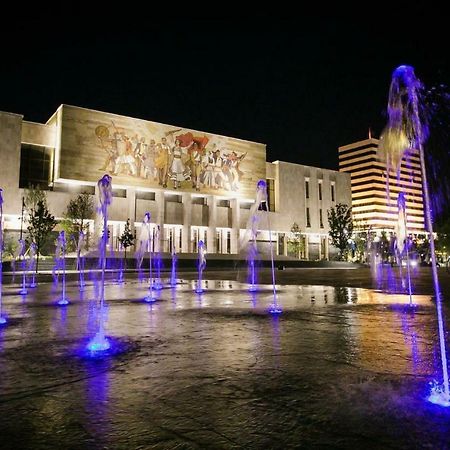 Venere Tirana Suite Deluxe Екстериор снимка
